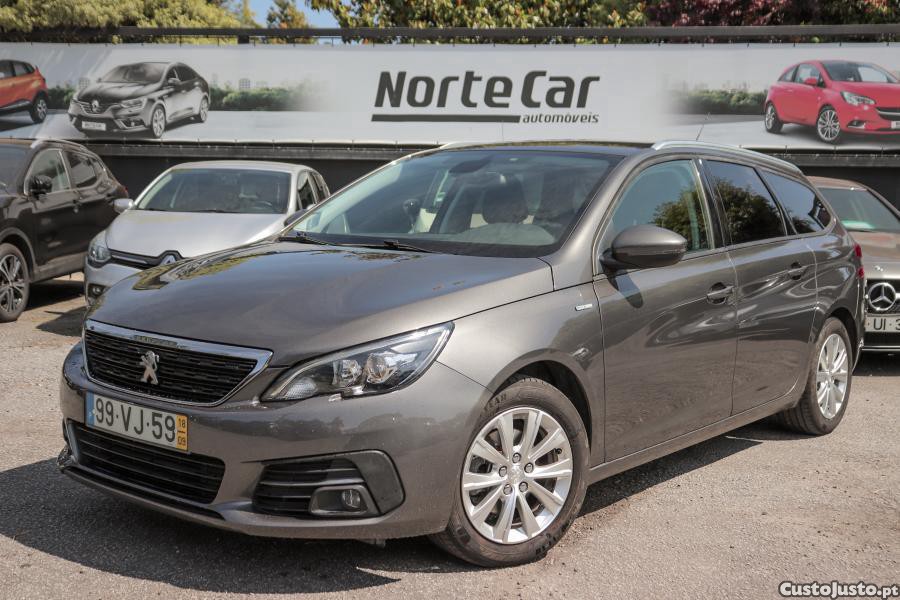 Peugeot 308 1.5 BlueHDi Style — fotografia 17