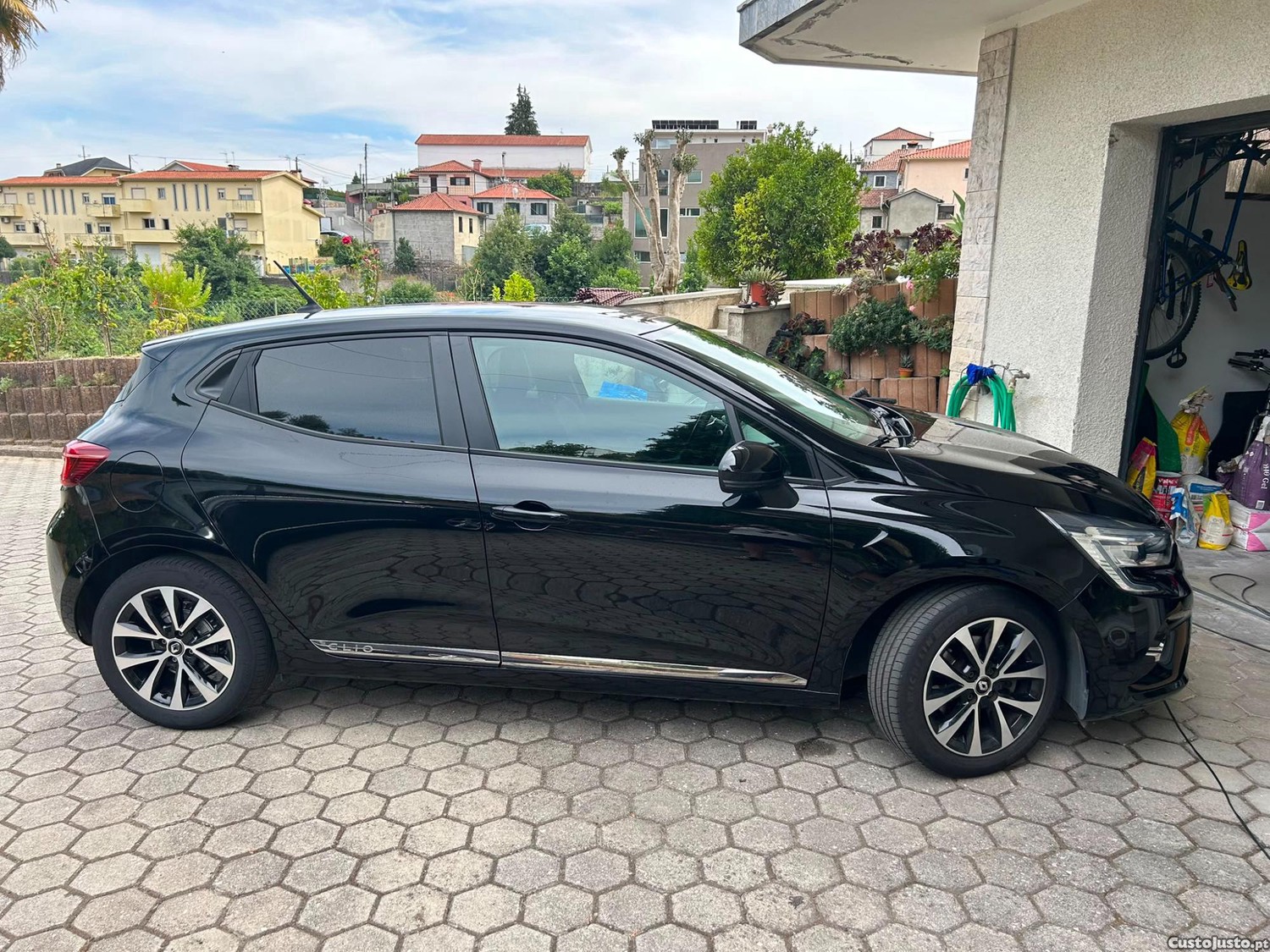 Renault Clio 1.5 Blue dCi Intens — fotografia 5