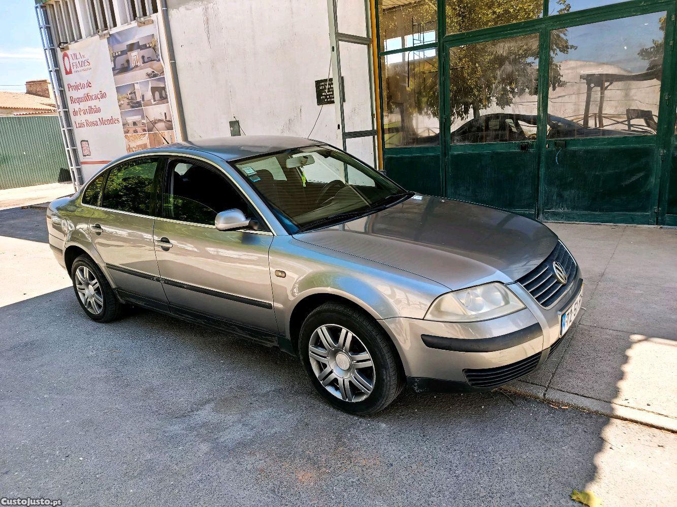 Volkswagen Passat 1.9 TDI 130 cv aceito retoma — fotografia 3