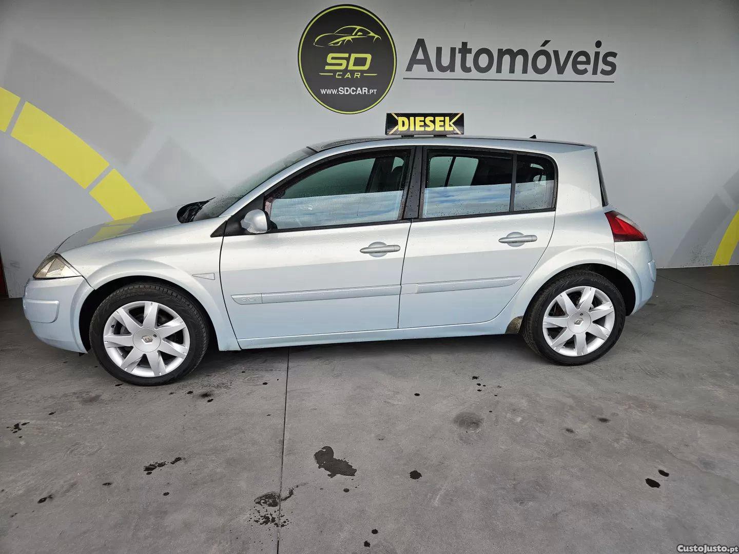 Renault Mégane 1.5 dci confort — fotografia 8