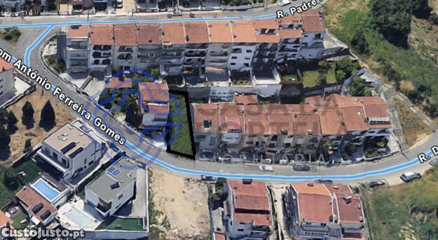 Terreno Urbano 183 m² para Construção   Fonte Pedrinha, Gondomar