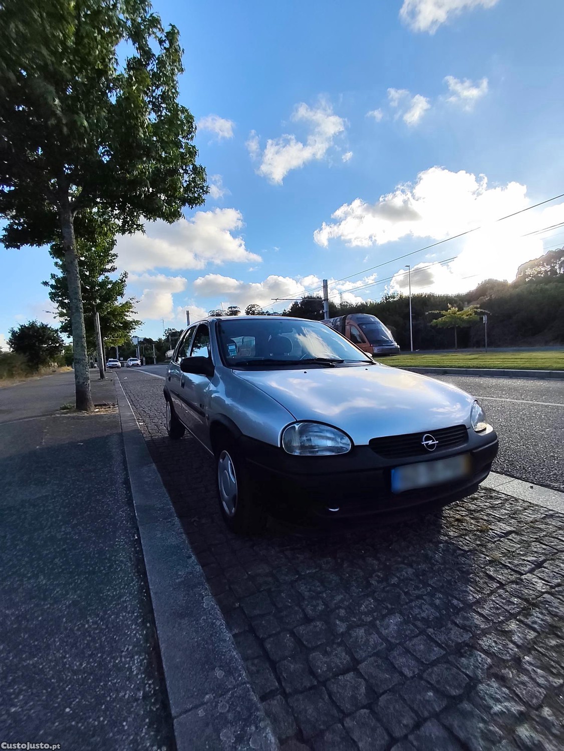 Opel Corsa ECO — fotografia 6