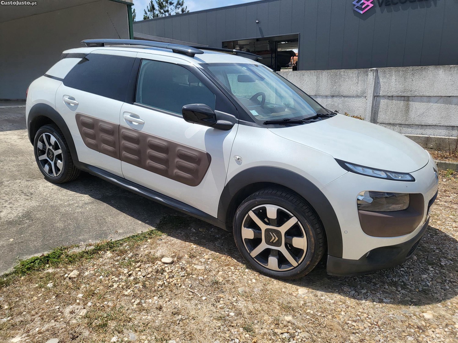 Citroën C4 Aircross c4 cactus shine edition 110 cv — fotografia 7
