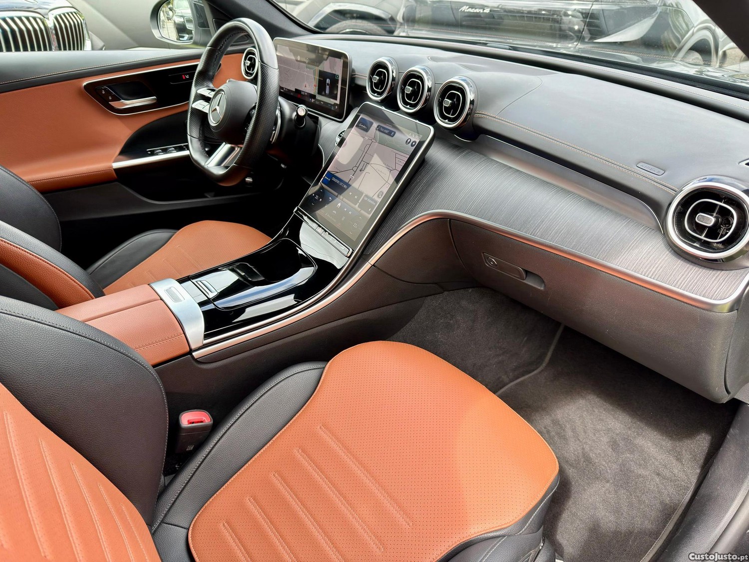 Mercedes-Benz C 300 d AMG Line — fotografia 13