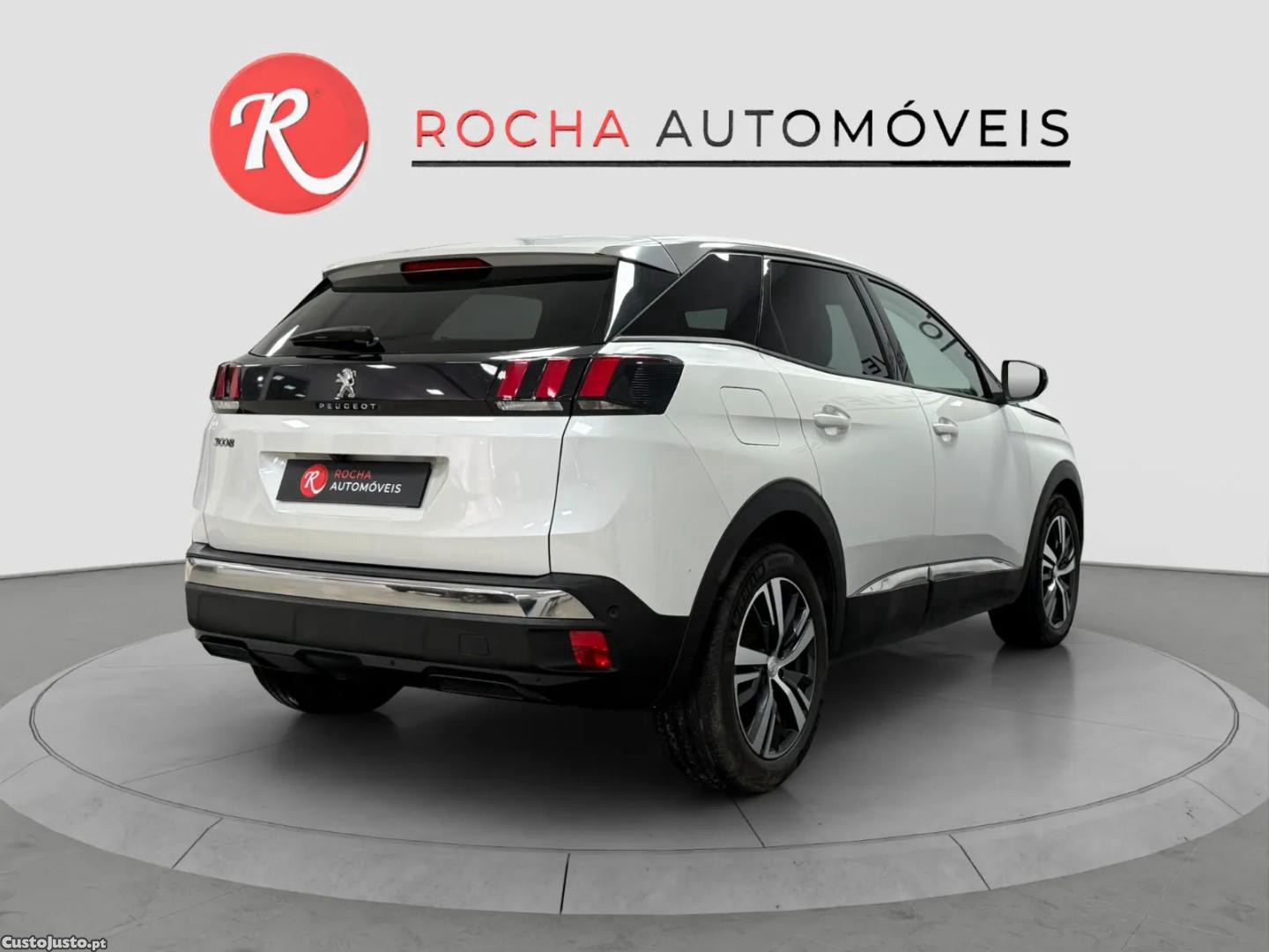 Peugeot 3008 1.2 PureTech Allure — fotografia 4