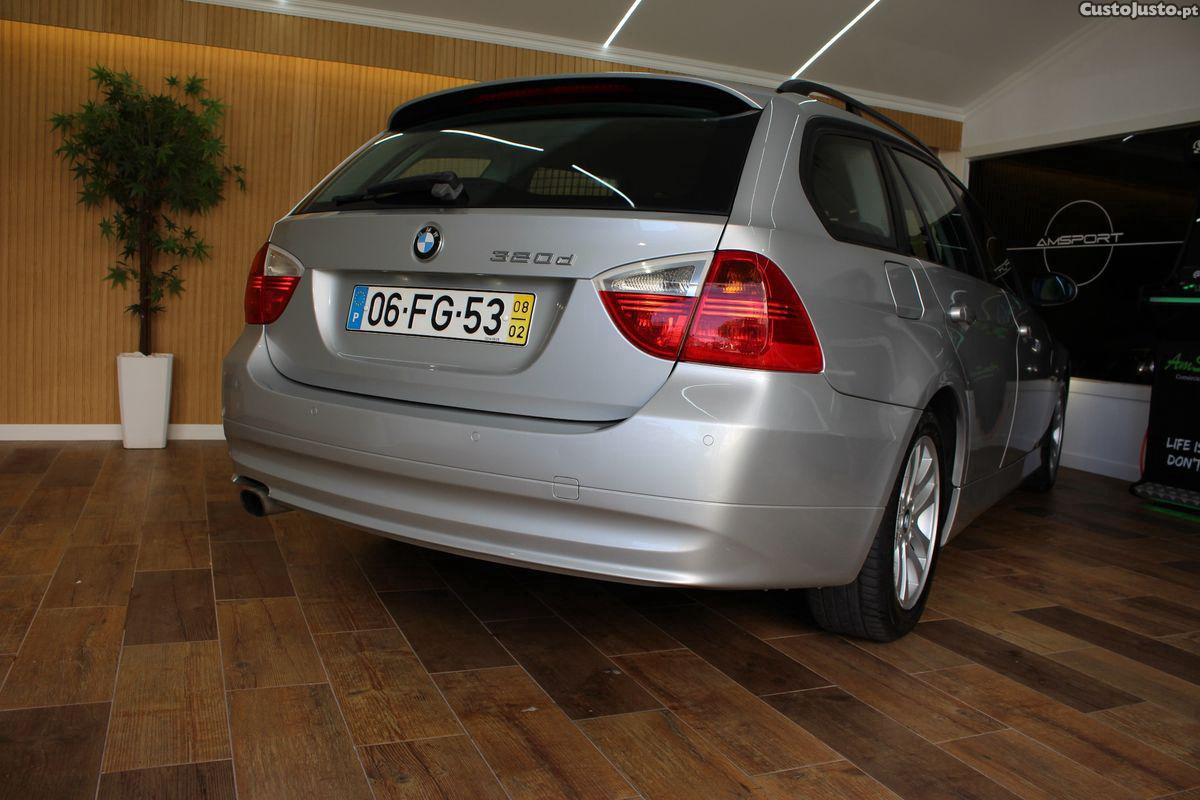 BMW 320 d EfficientDynamics — fotografia 8