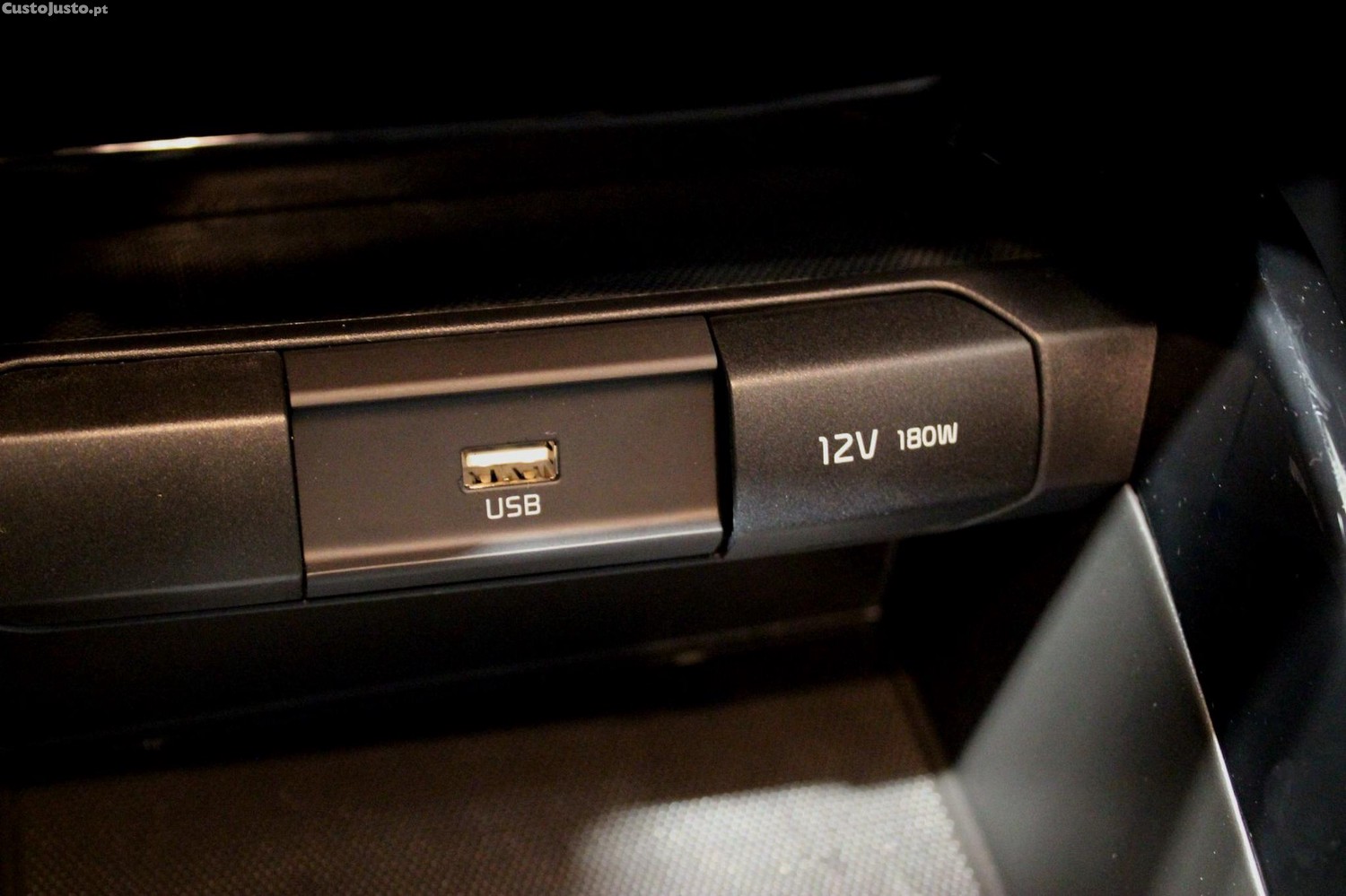 Kia Stonic 1.0 T-GDI Drive 7DCT — fotografia 3