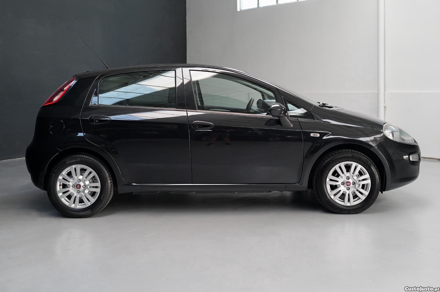 Fiat Punto 1.3 M-Jet Lounge S&S — fotografia 20