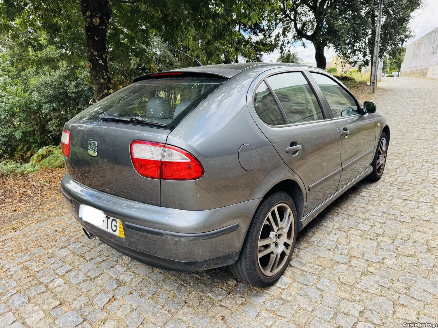 SEAT Leon 1.4 gasolina 169.000km — fotografia 10