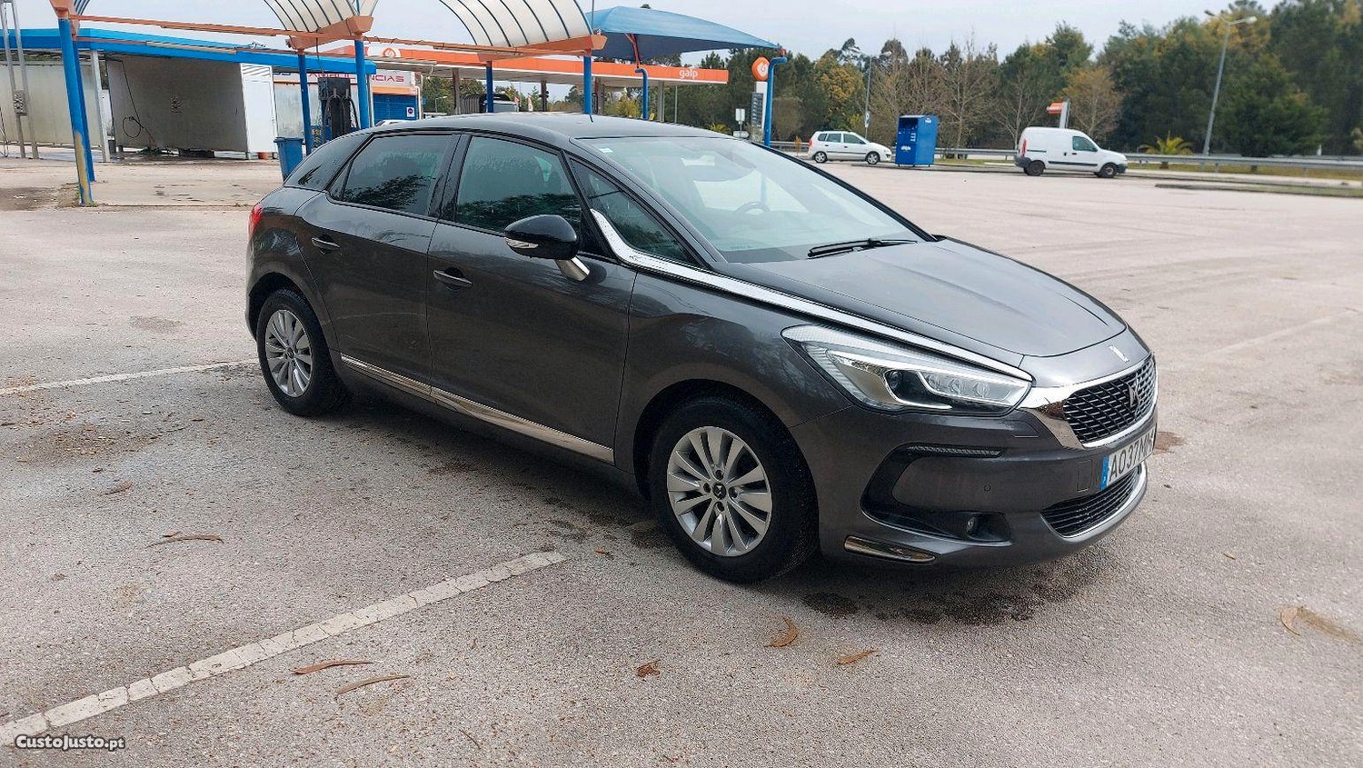 Citroën DS5 DS5 1.6 BlueHDi So Chic - 16 — photo 3
