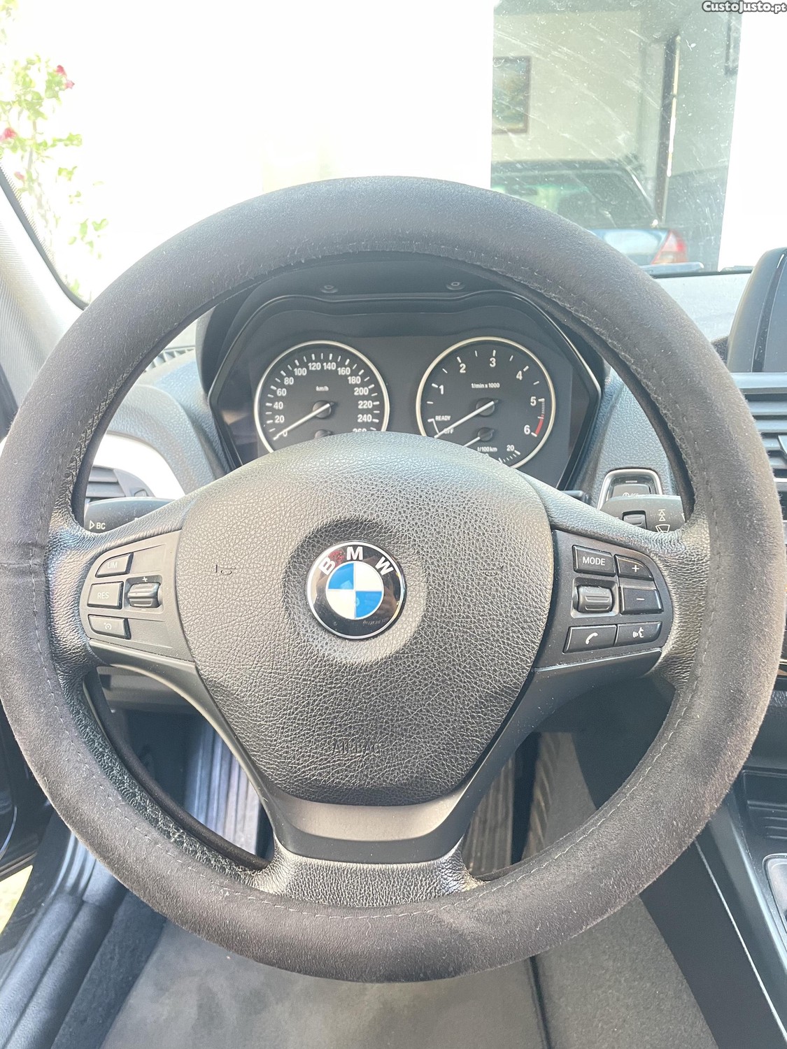 BMW 116 efficientdynamics — fotografia 3