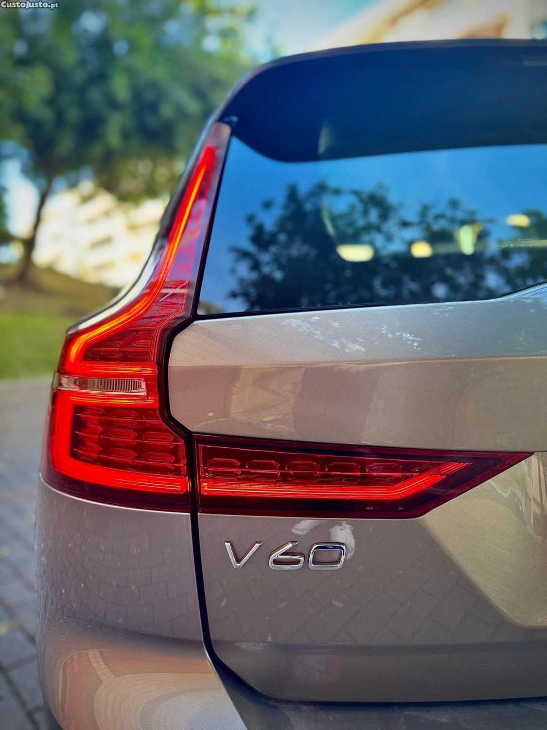 Volvo V60 2.0 D3 — fotografia 9