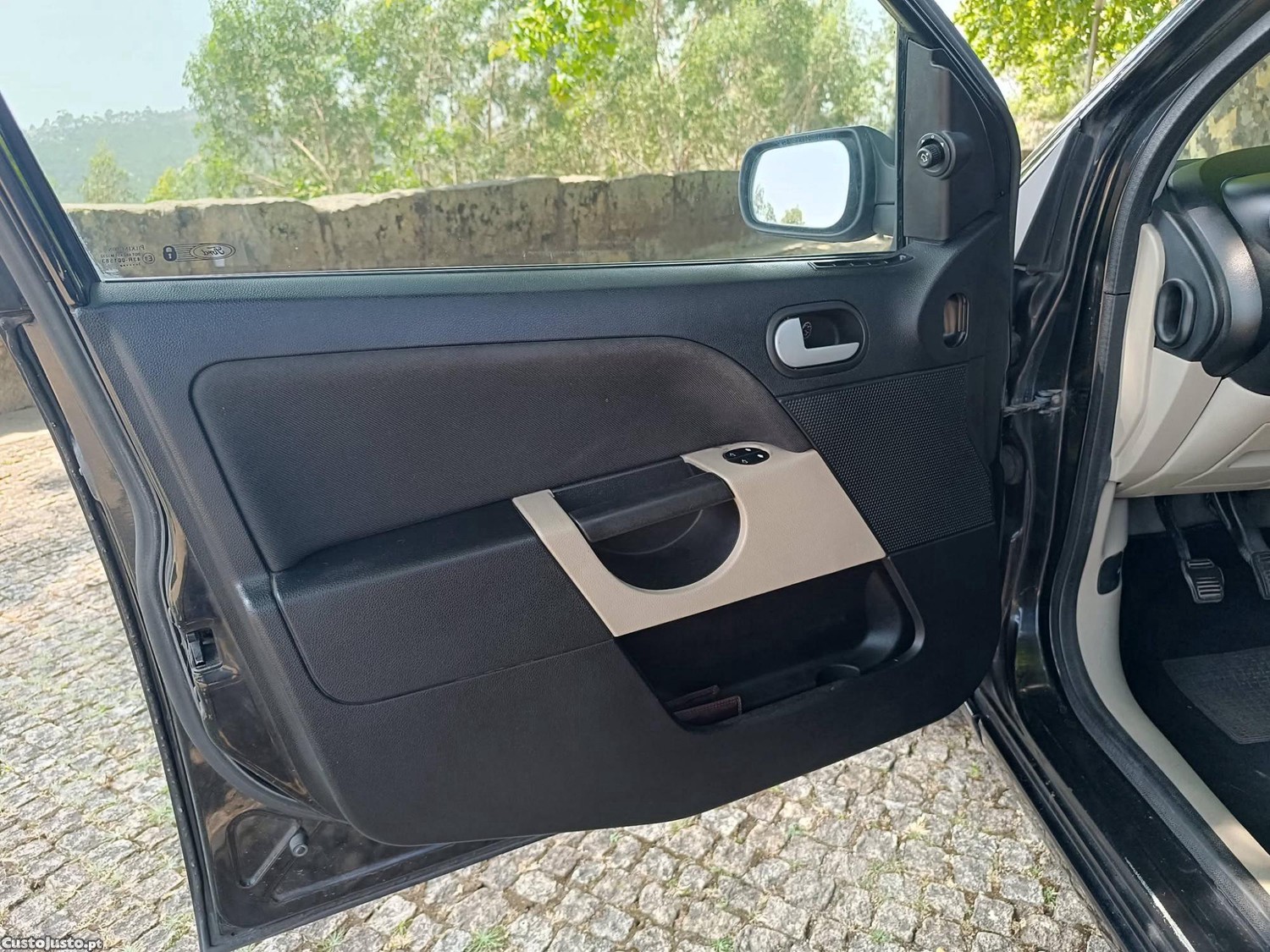 Ford Fiesta 1.25c/ revisão — fotografia 7