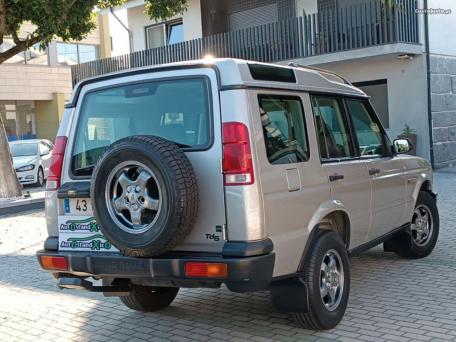 Land Rover Discovery 2.5 TD5 - 01 foto 2