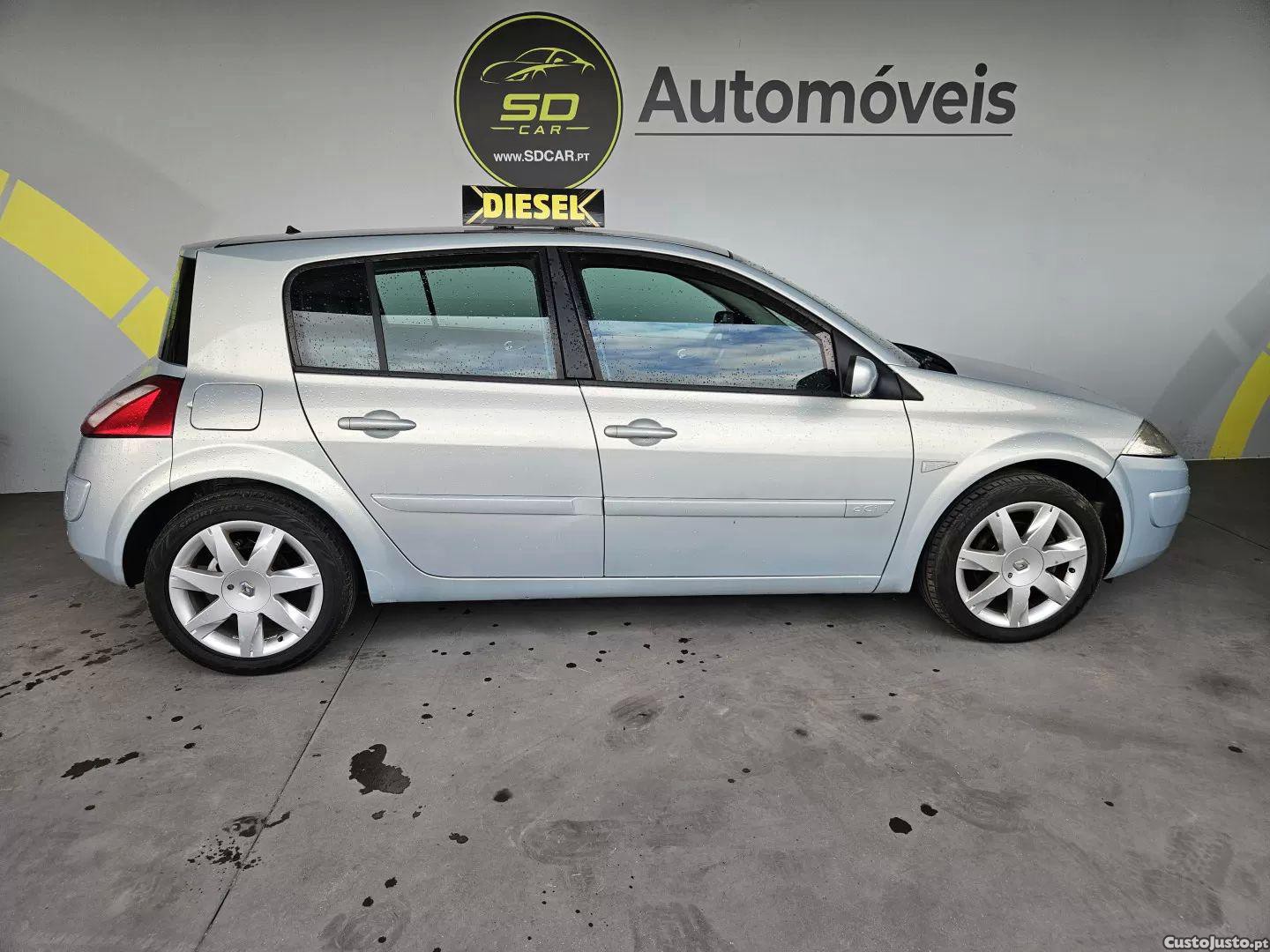 Renault Mégane 1.5 dci confort — fotografia 7