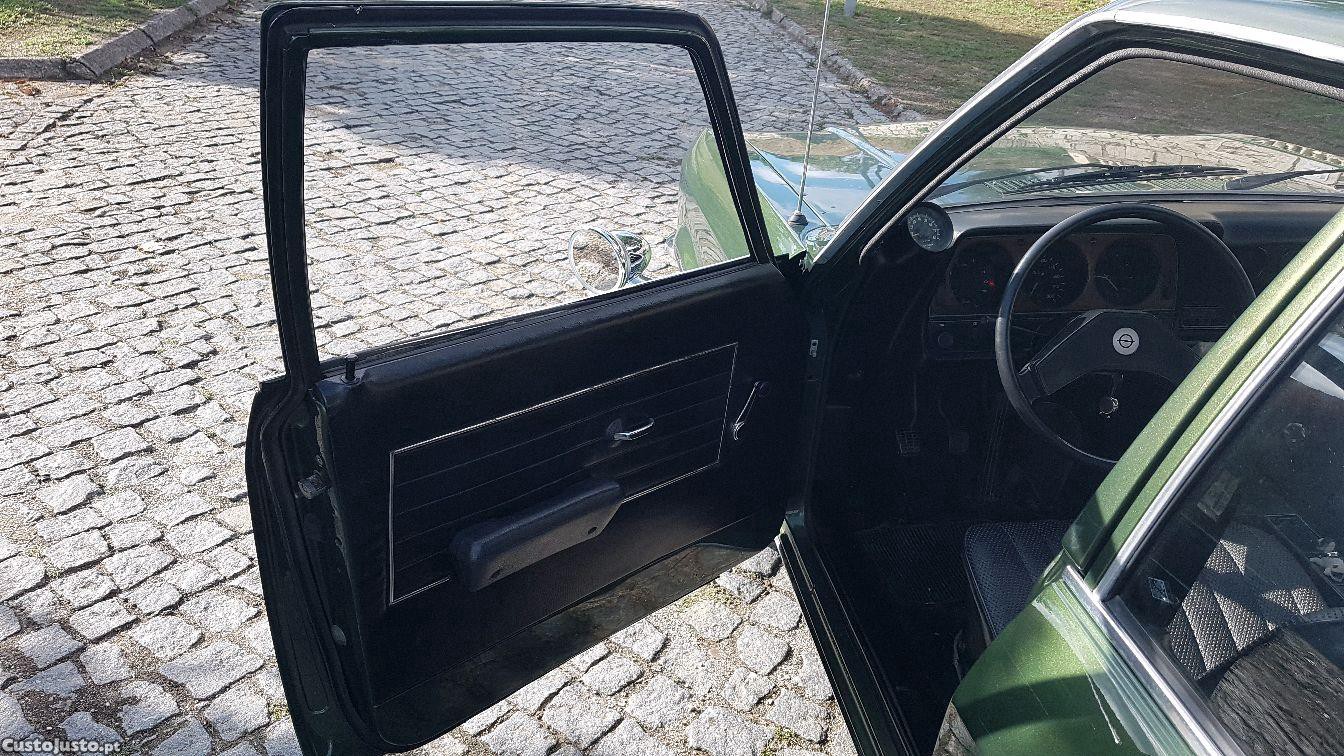 Opel 1604 S — fotografia 3