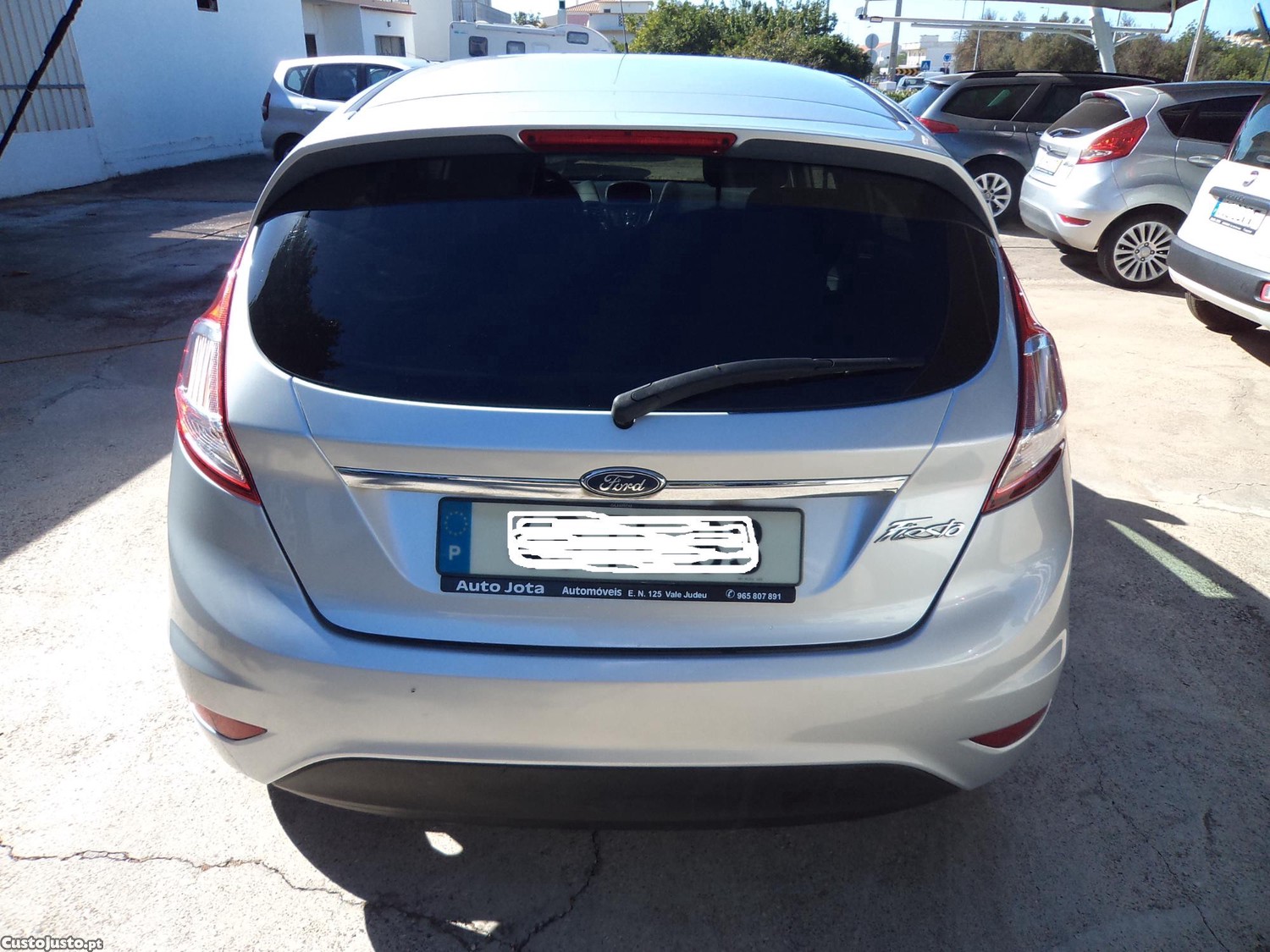 Ford Fiesta 1.0 Ar/c 5 Portas — fotografia 4