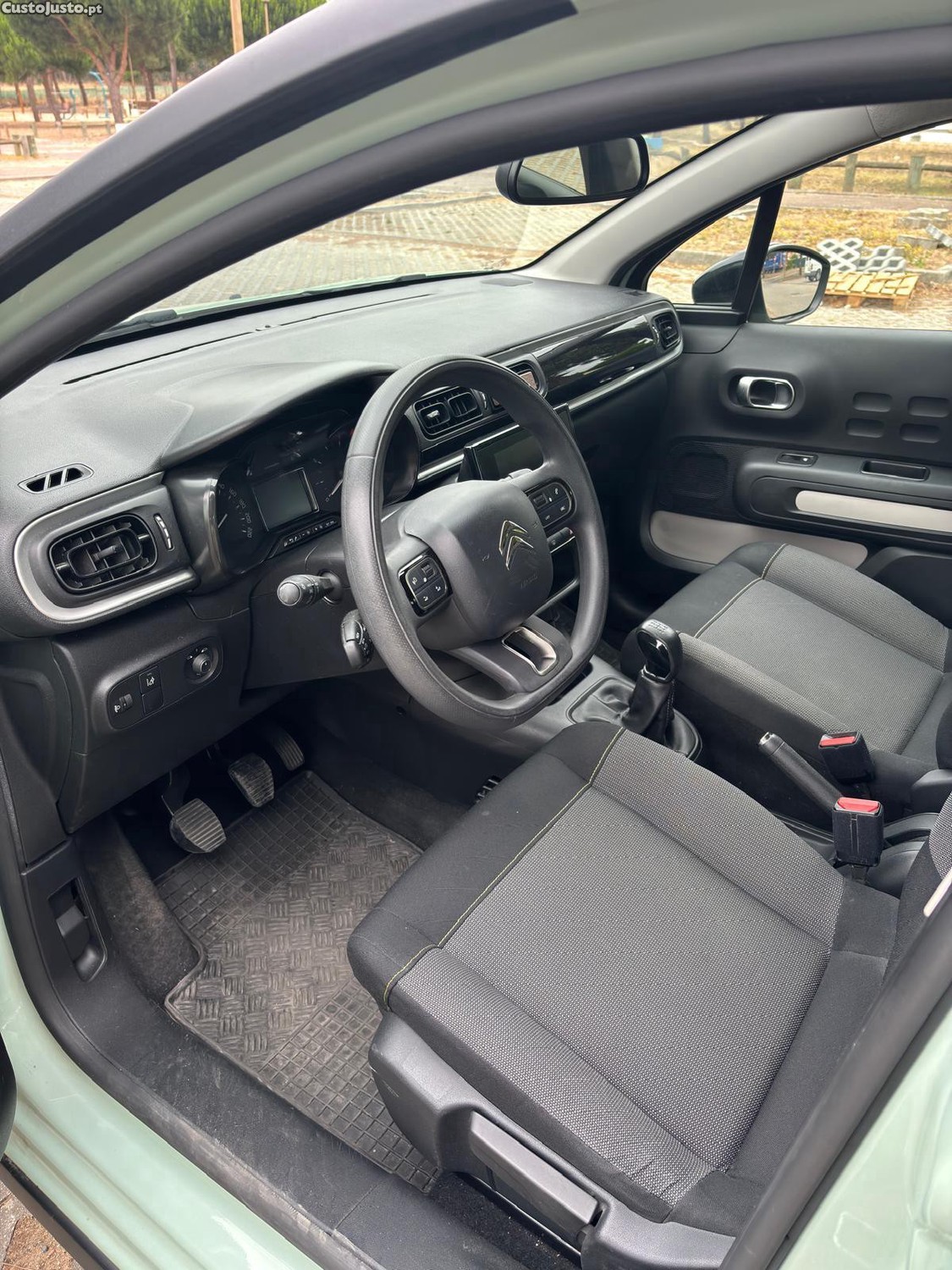 Citroën C3 1.5 BlueHDi Feel — fotografia 4