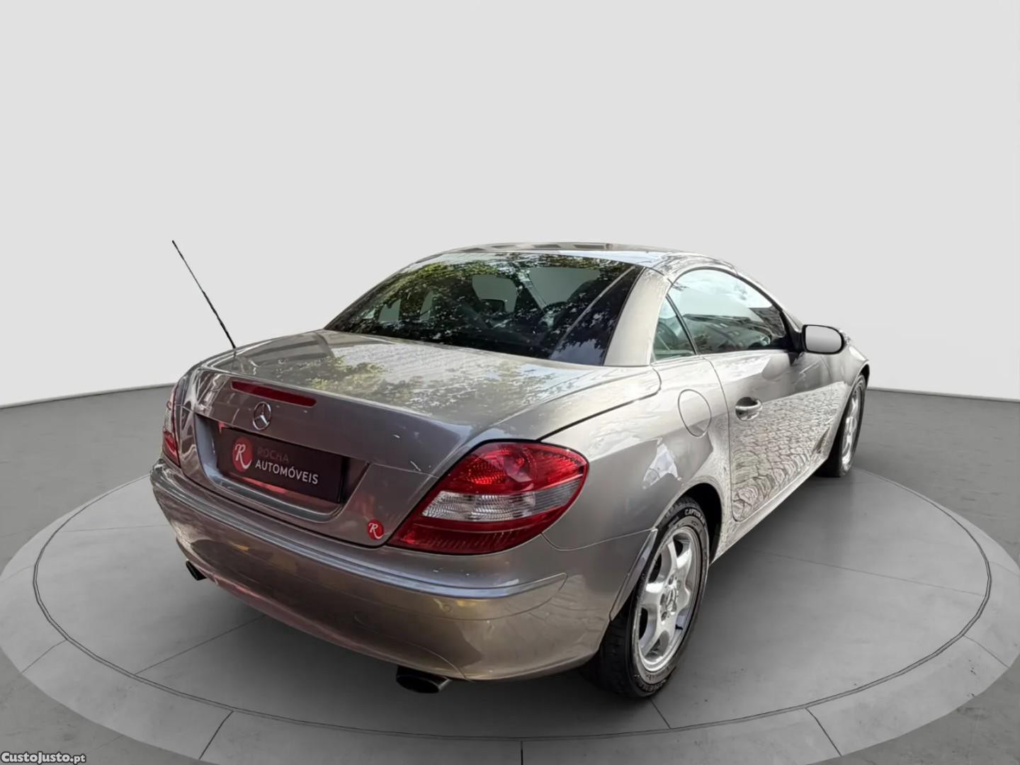 Mercedes-Benz SLK 200 Outro — fotografia 11