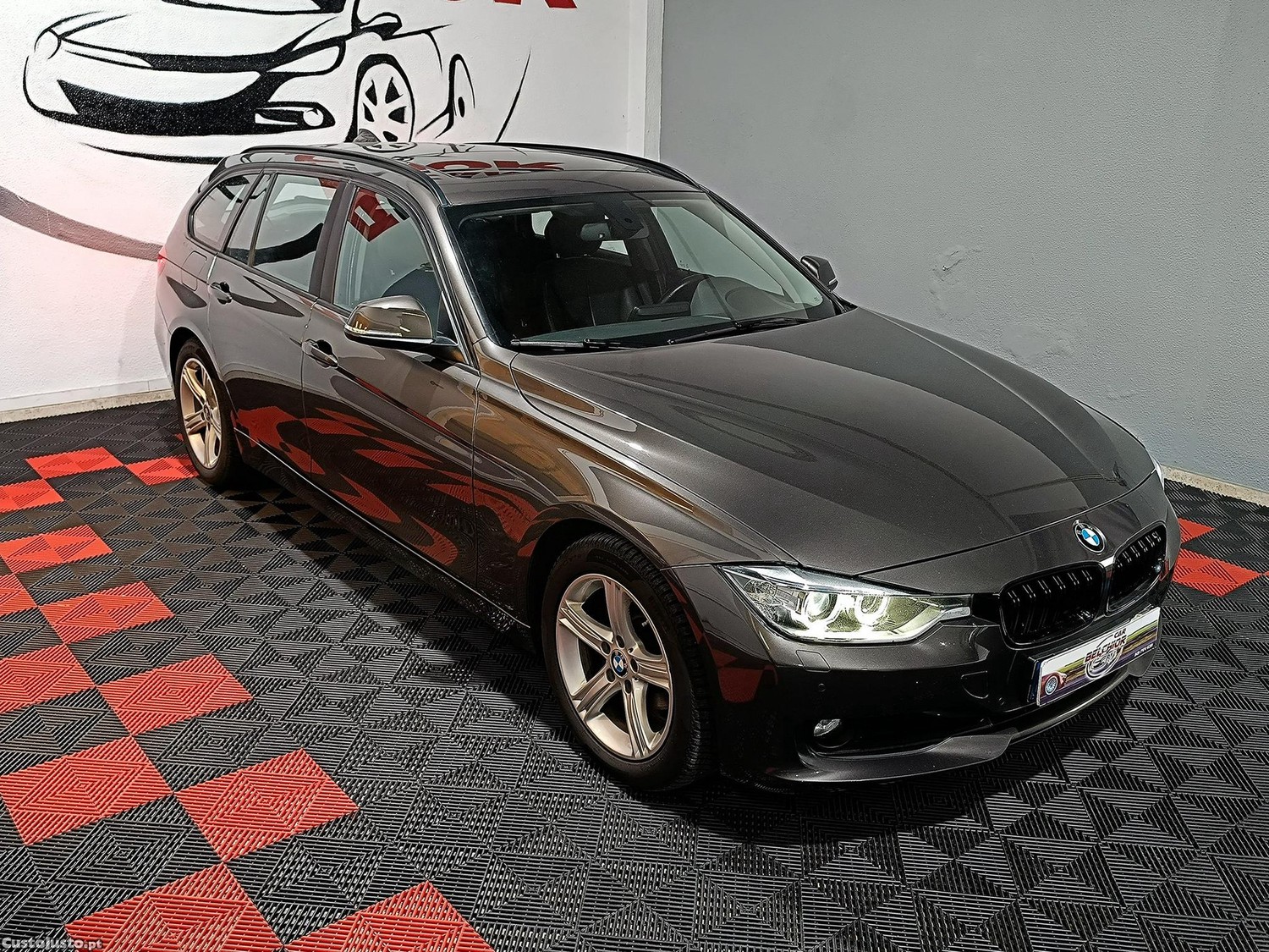 BMW 318 d Touring Line Luxury — fotografia 14