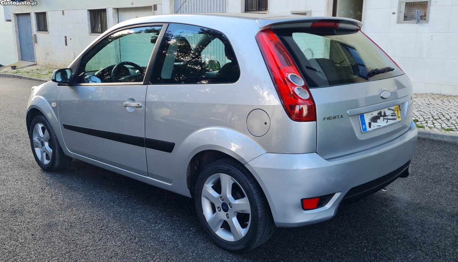 Ford Fiesta 1.4 Diesel, 5 Lugares, Estimado — fotografia 10