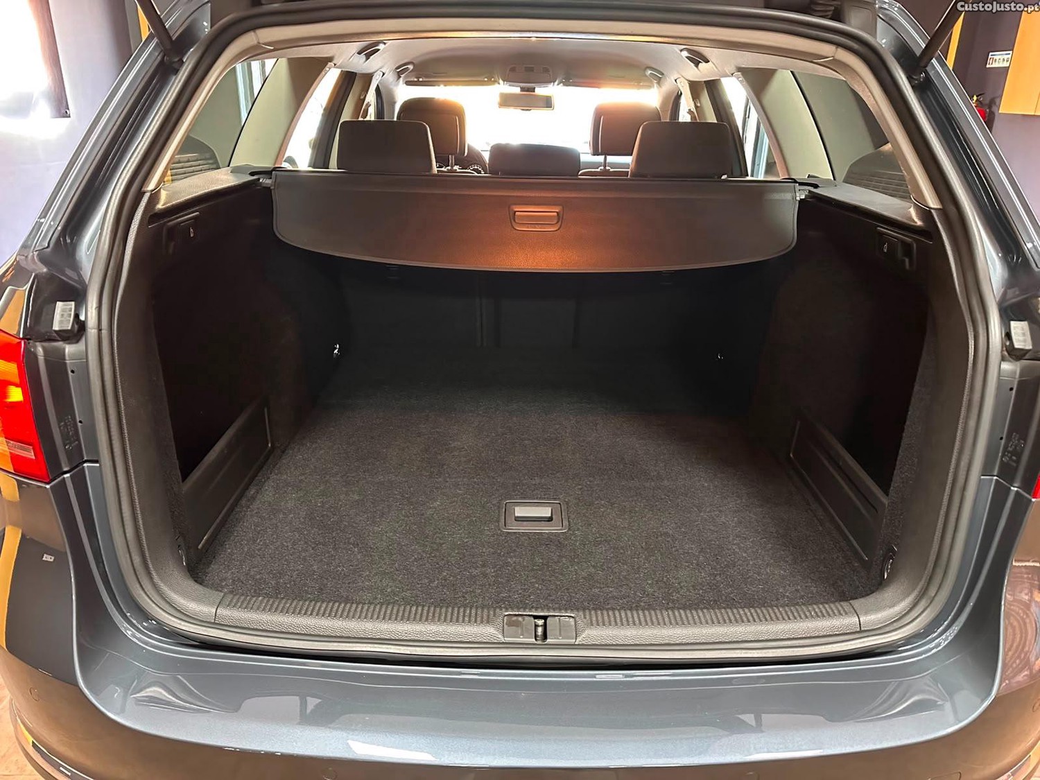 Volkswagen Passat Variant 1.6 TDI BlueMotion | 105 cv — fotografia 8