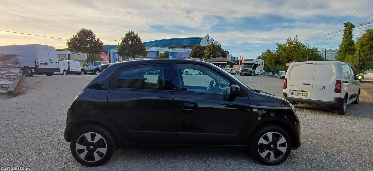 Renault Twingo SCE LIMITED — fotografia 2