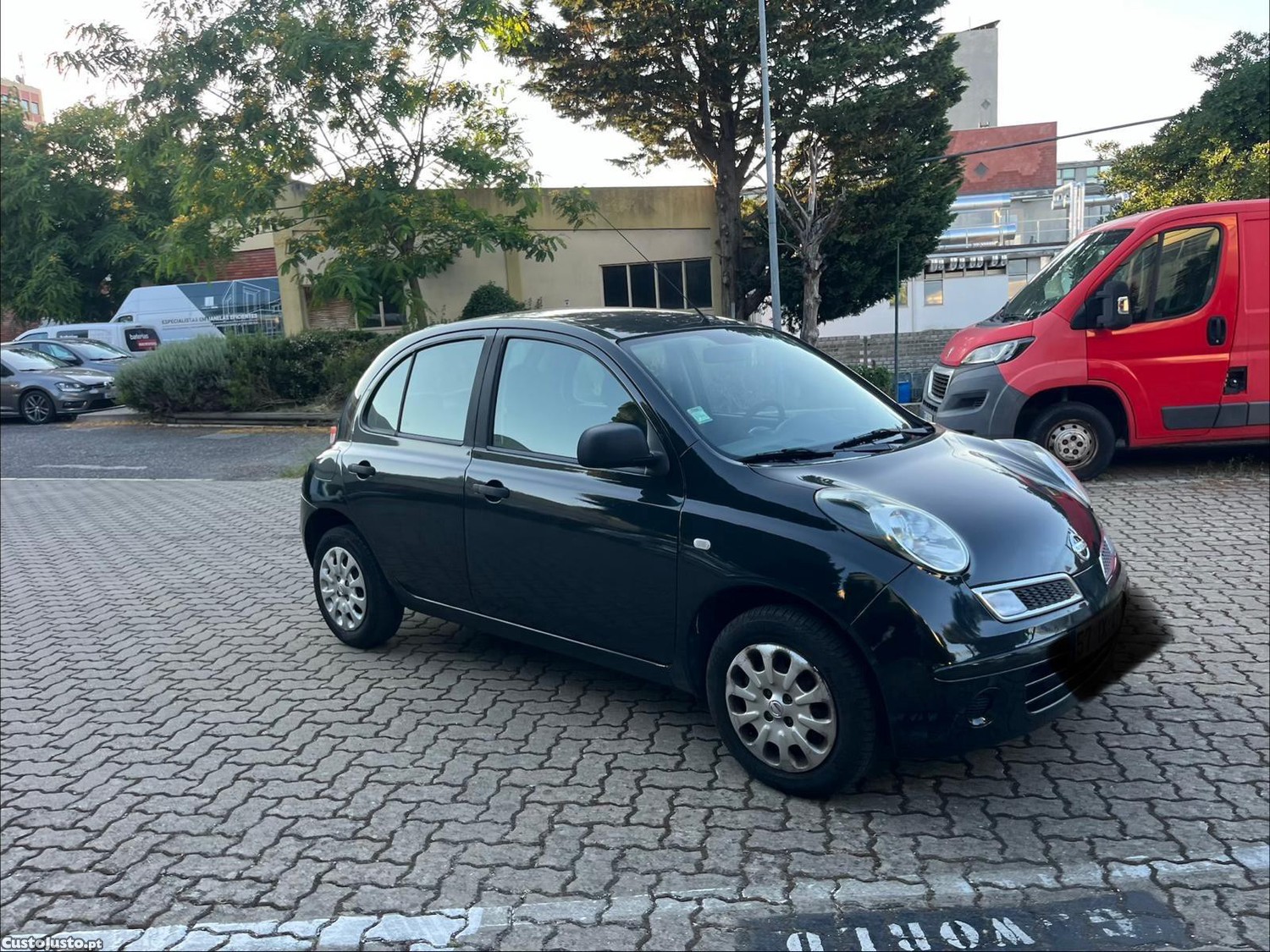 Nissan Micra Confort — fotografia 7