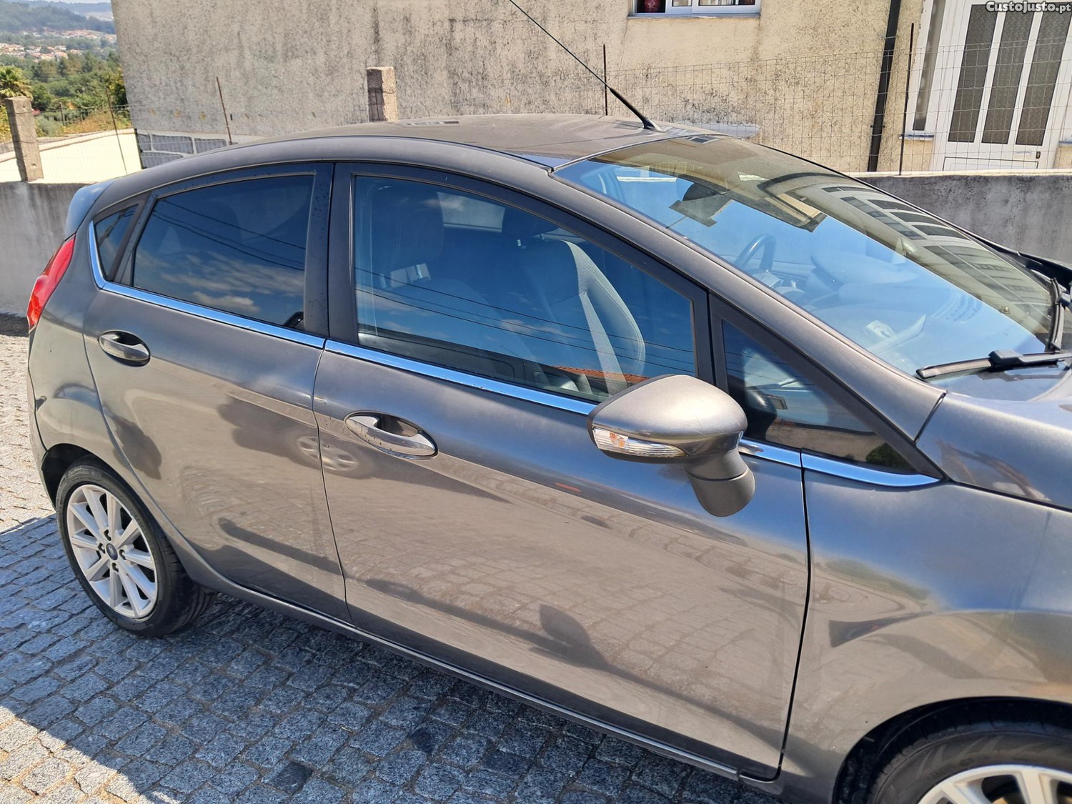 Ford Fiesta 1.0 Ecoboost - Pack Titanium — fotografia 7