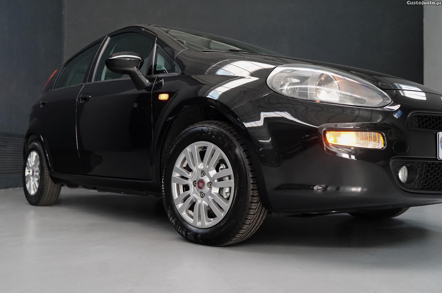 Fiat Punto 1.3 M-Jet Lounge S&S — fotografia 18