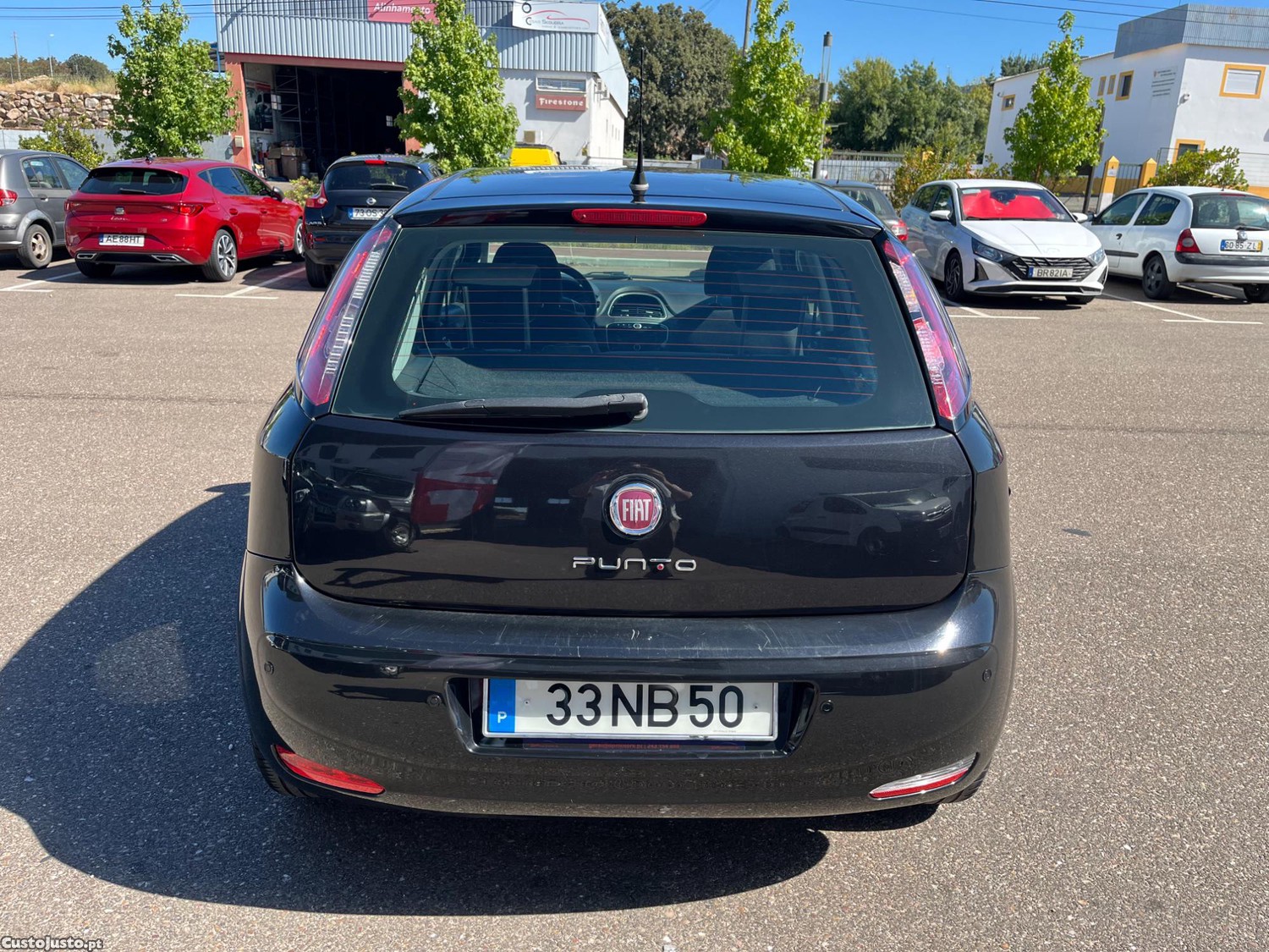 Fiat Punto MJet 5 Portas 5 Lugares c/ AC — fotografia 15