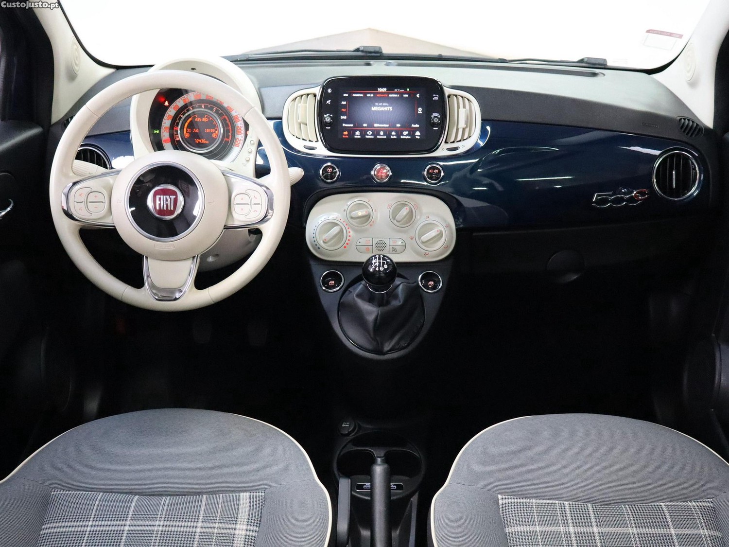 Fiat 500C 1.0 Hybrid Lounge — fotografia 8