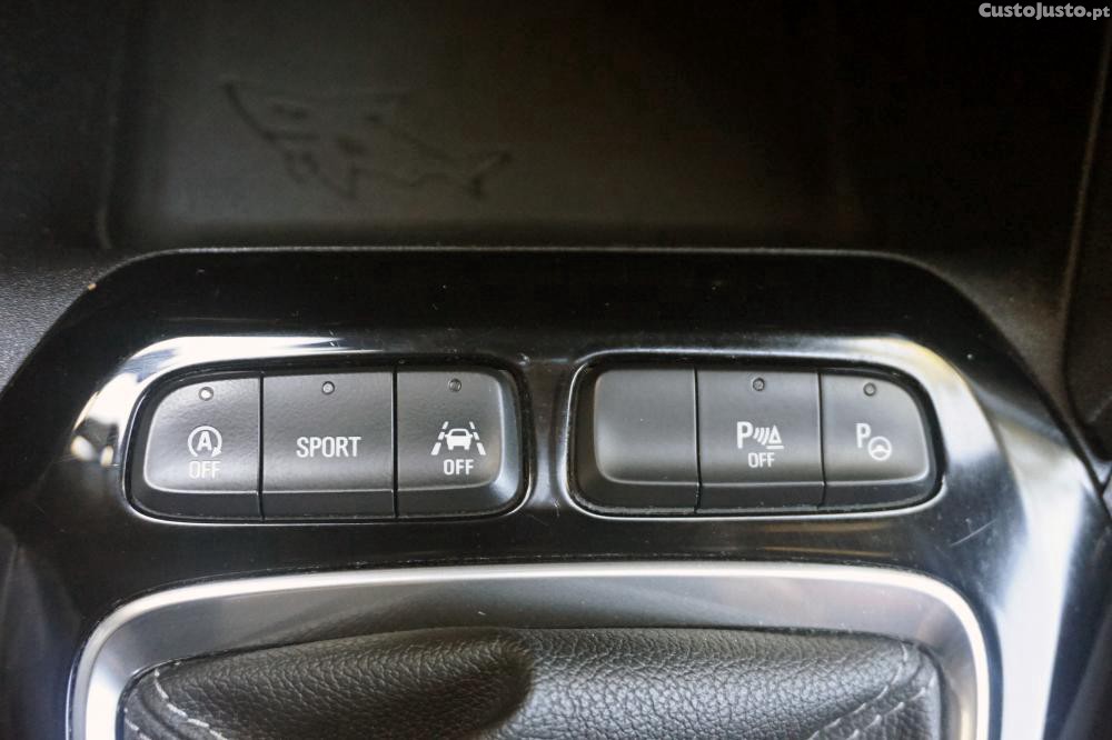 Opel Corsa 1.2 T GS — fotografia 6