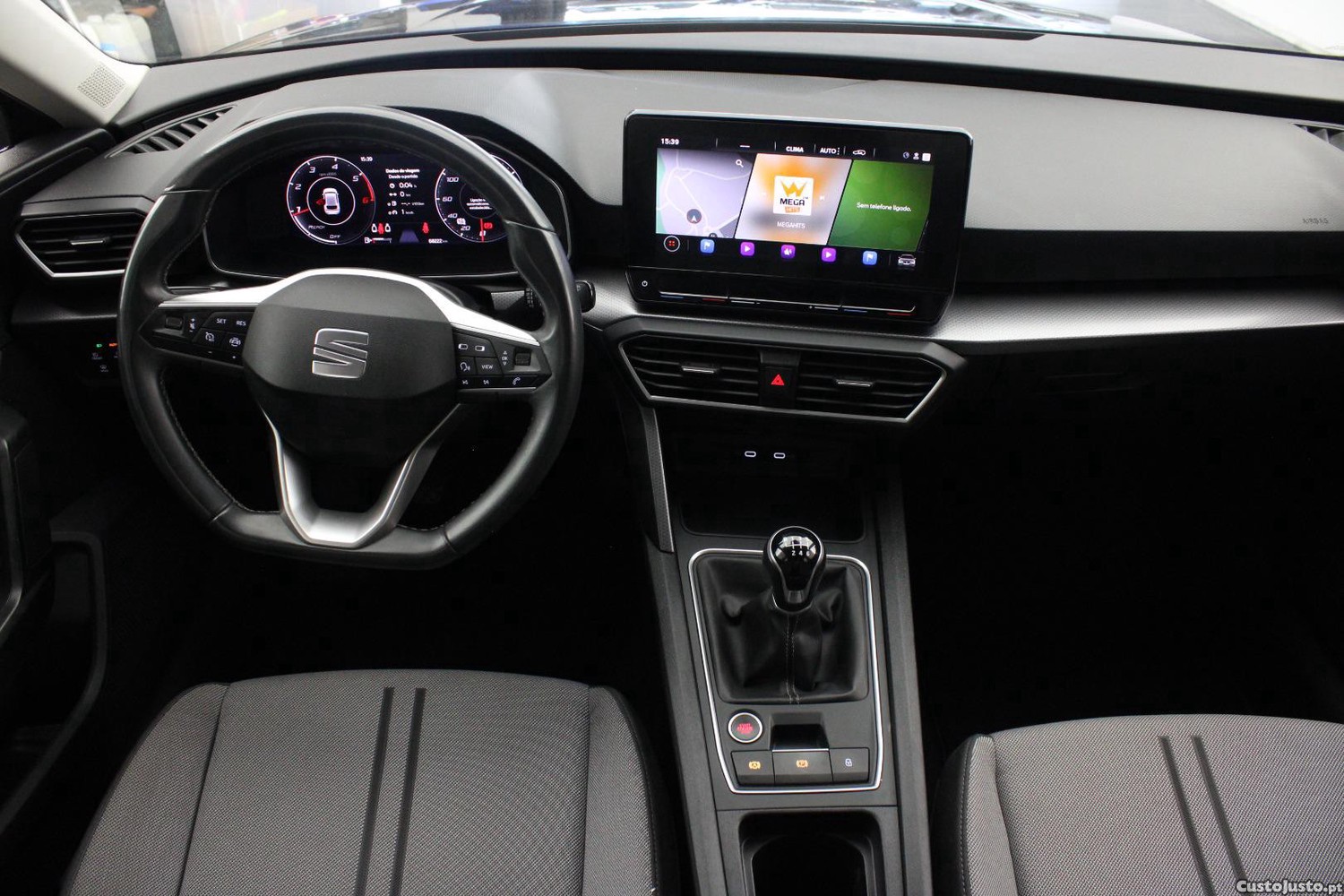 SEAT Leon 2.0TDI — fotografia 26