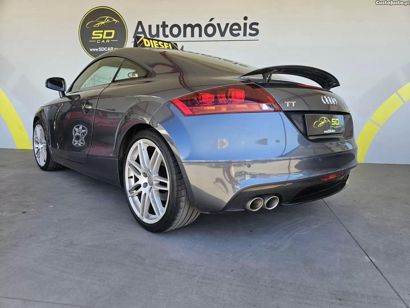 Audi TT 2.0 tdi quattro s-line — fotografia 6