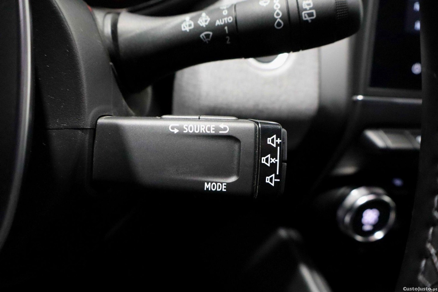 Mitsubishi Colt 1.0 MPI-T Kaiteki Bi-Fuel — fotografia 12