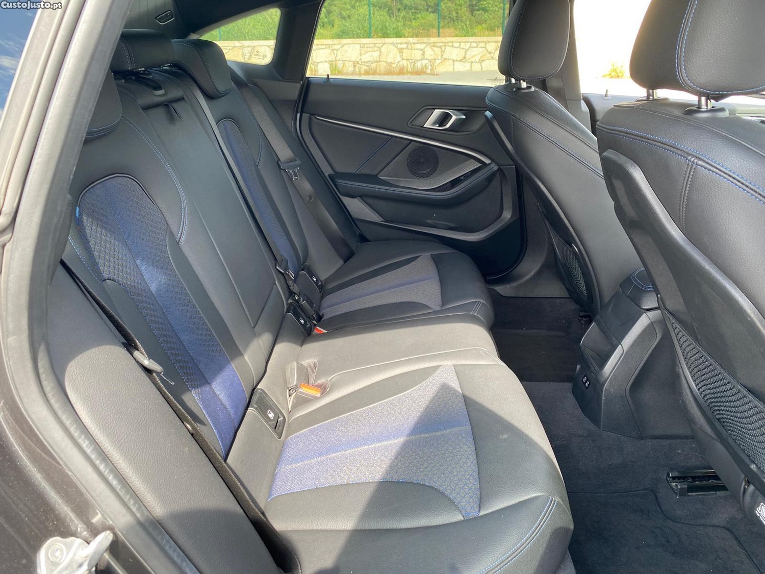 BMW 216 d Pack M — fotografia 4