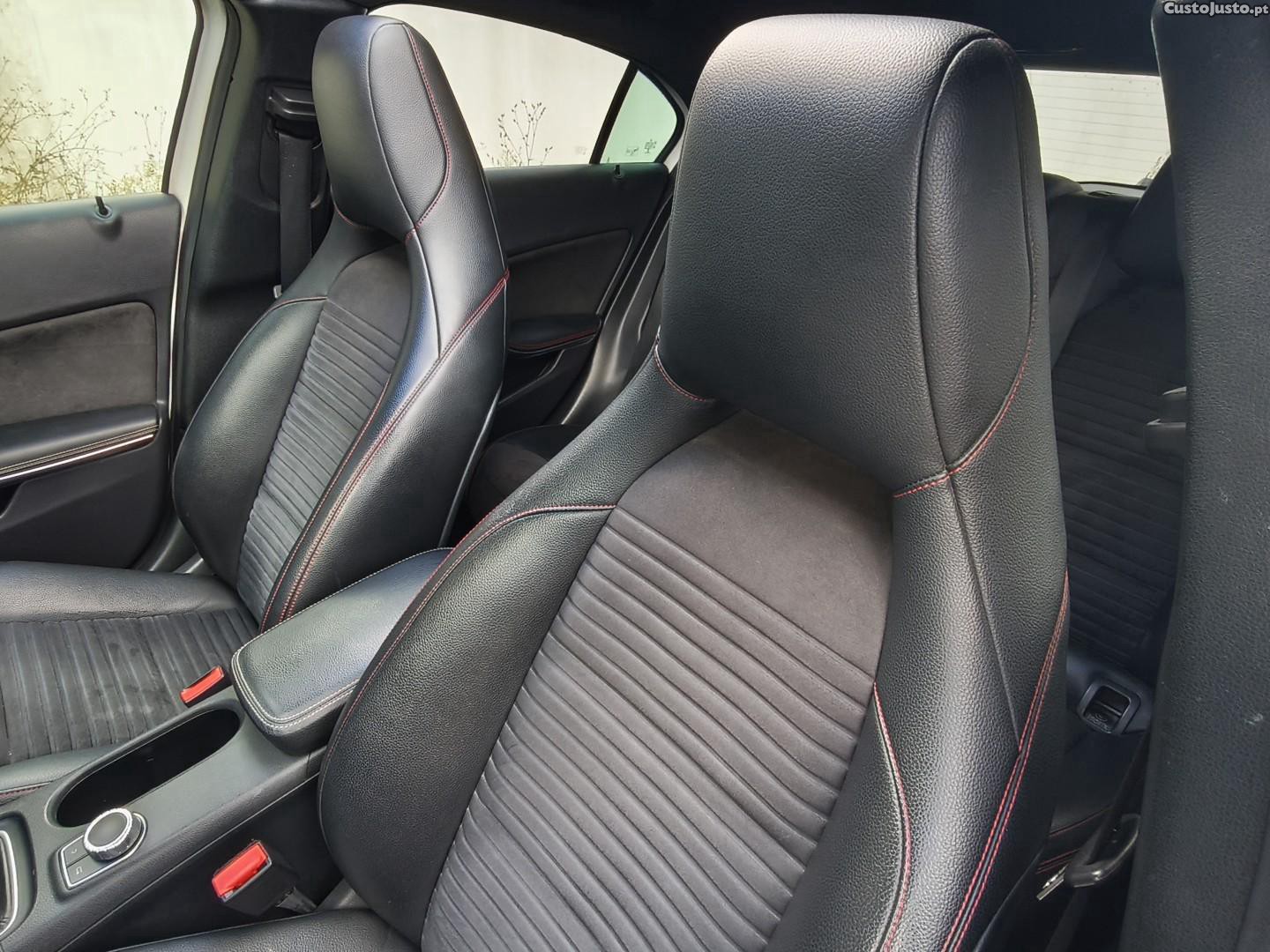 Mercedes-Benz A 180 CDi BlueEfficiency — fotografia 17