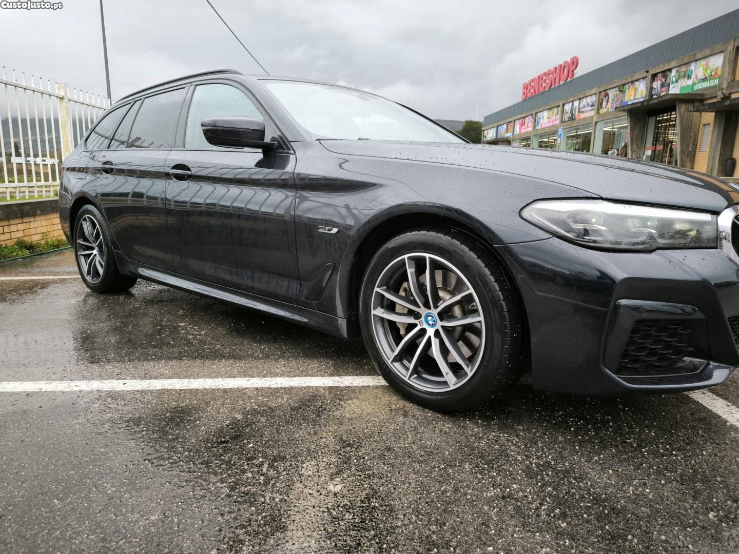 BMW 520 e Pack M - 22 foto 3