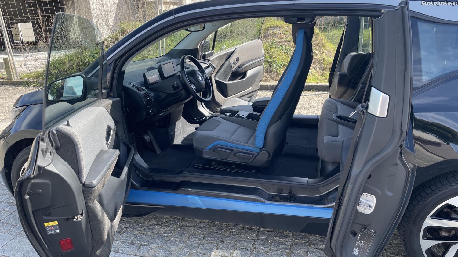 BMW i3 120Ah — fotografia 4