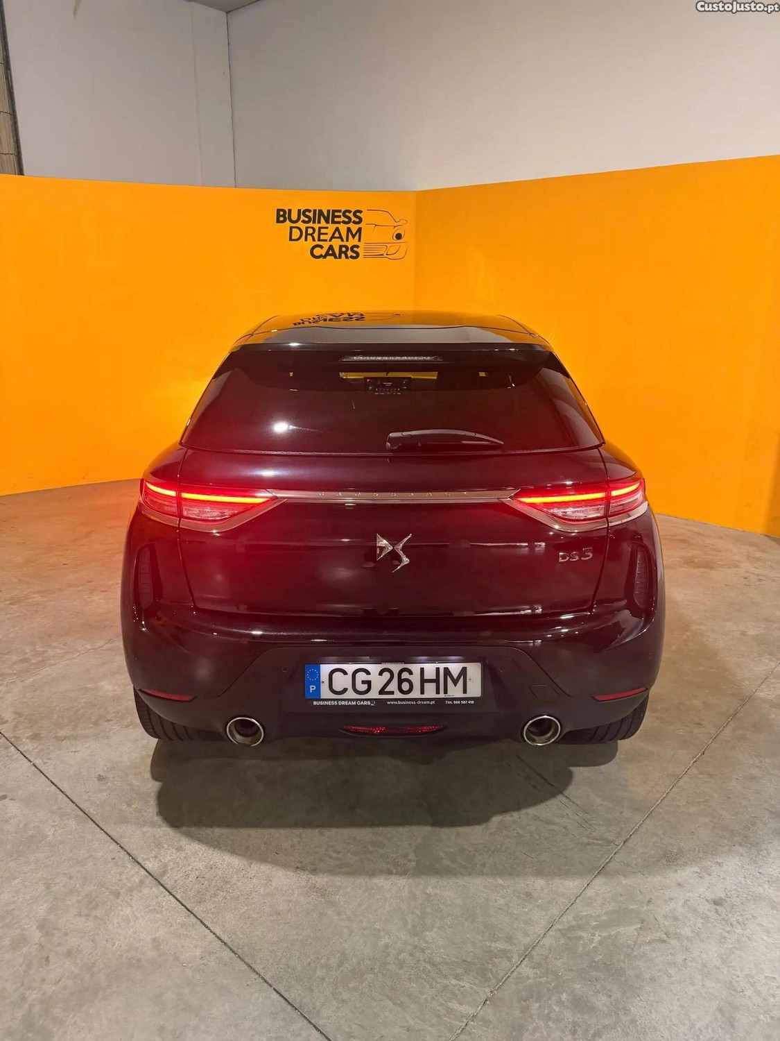 DS 3 Crossback 3 CROSSBACK PureTech 155 Aut. PERFORMANCE LINE + — fotografia 8