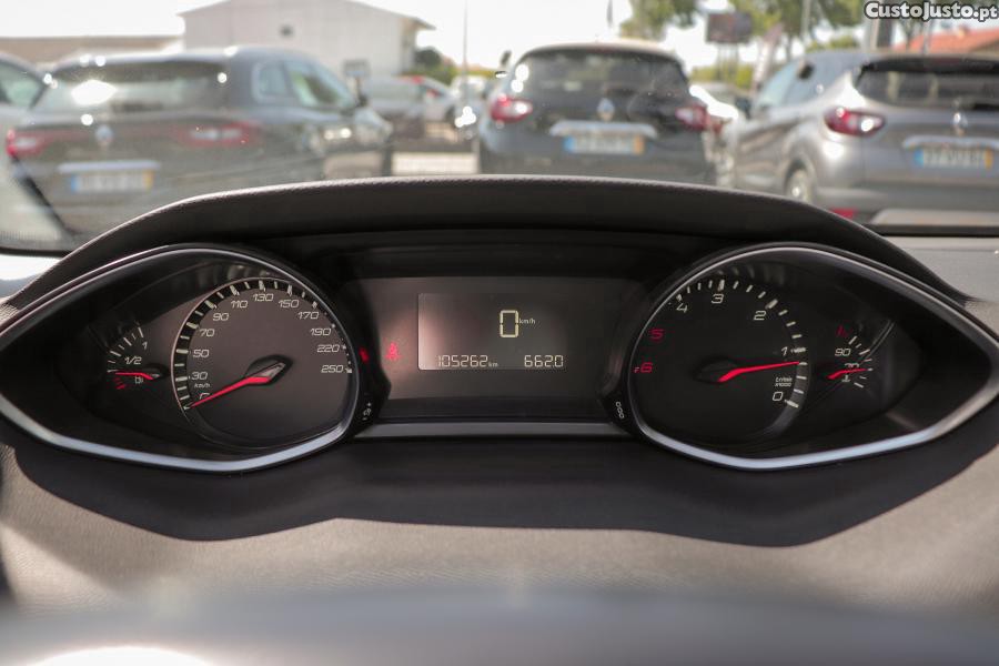 Peugeot 308 1.5 BlueHDi Style — fotografia 8