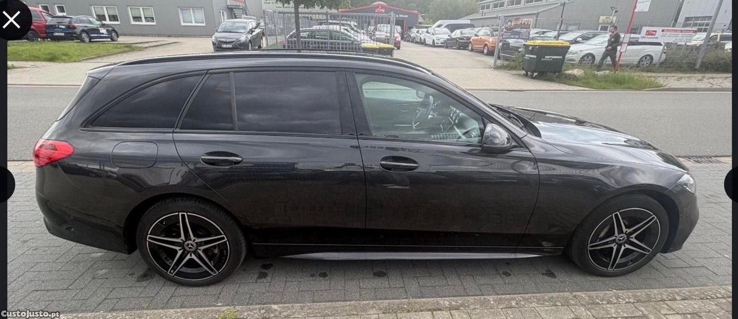 Mercedes-Benz C 300 e 9G-TRONIC AMG Line Advanced — fotografia 4