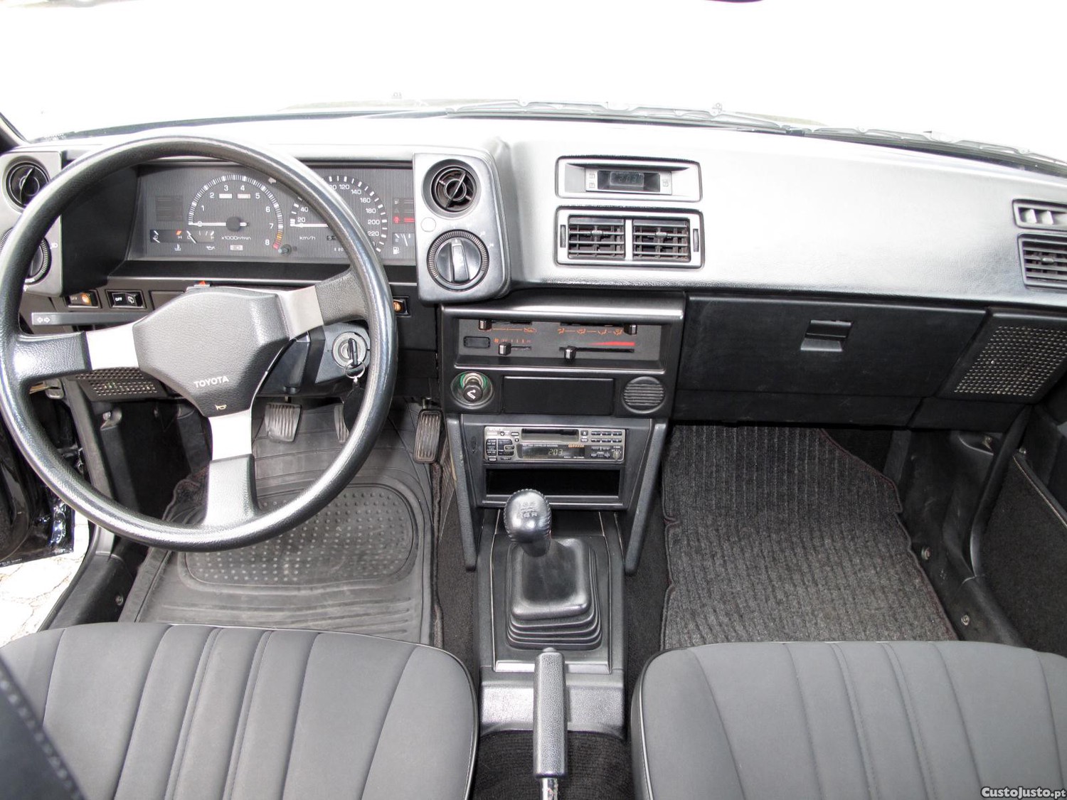 Toyota Corolla GT Twin Cam 16V (AE86) — fotografia 8
