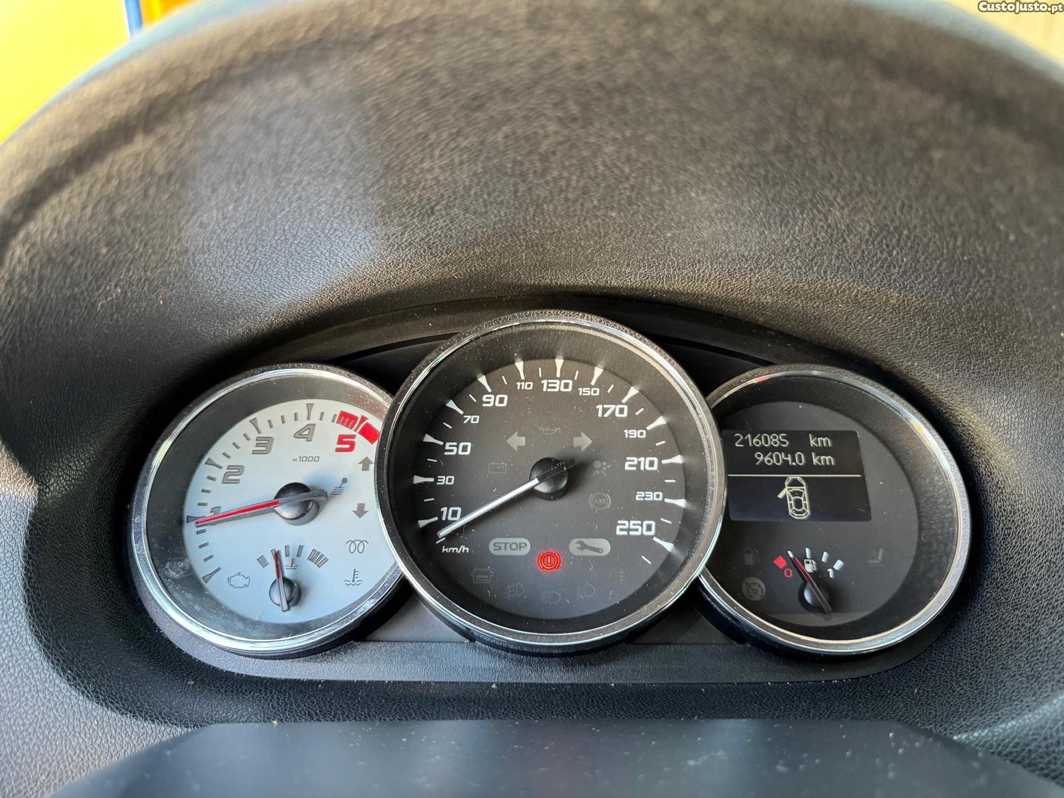 Renault Mégane 1.5dci GT line — fotografia 4