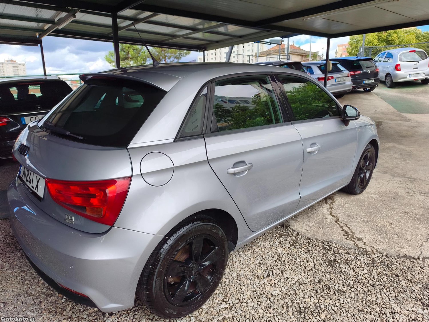 Audi A1 Sportback 1.4 TDI — fotografia 17