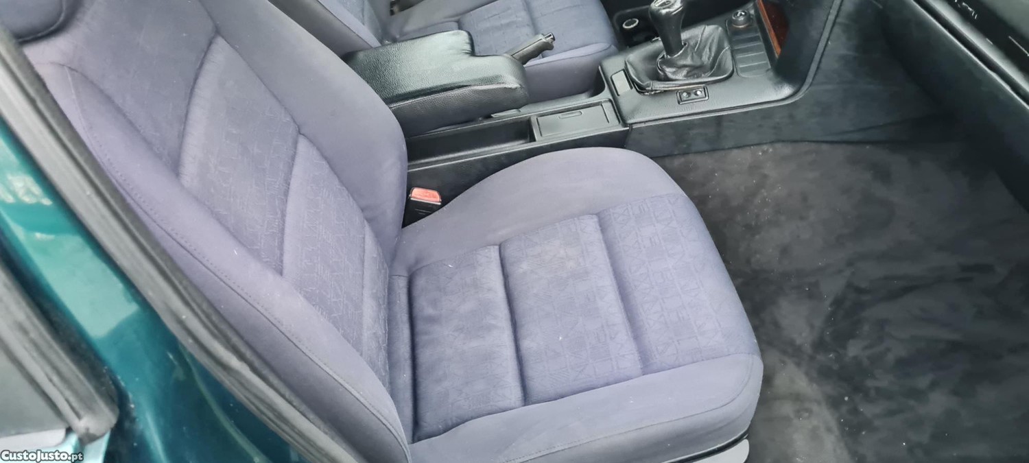 BMW 325i Touring break gris métallisé 1/18 E30 3551091832164