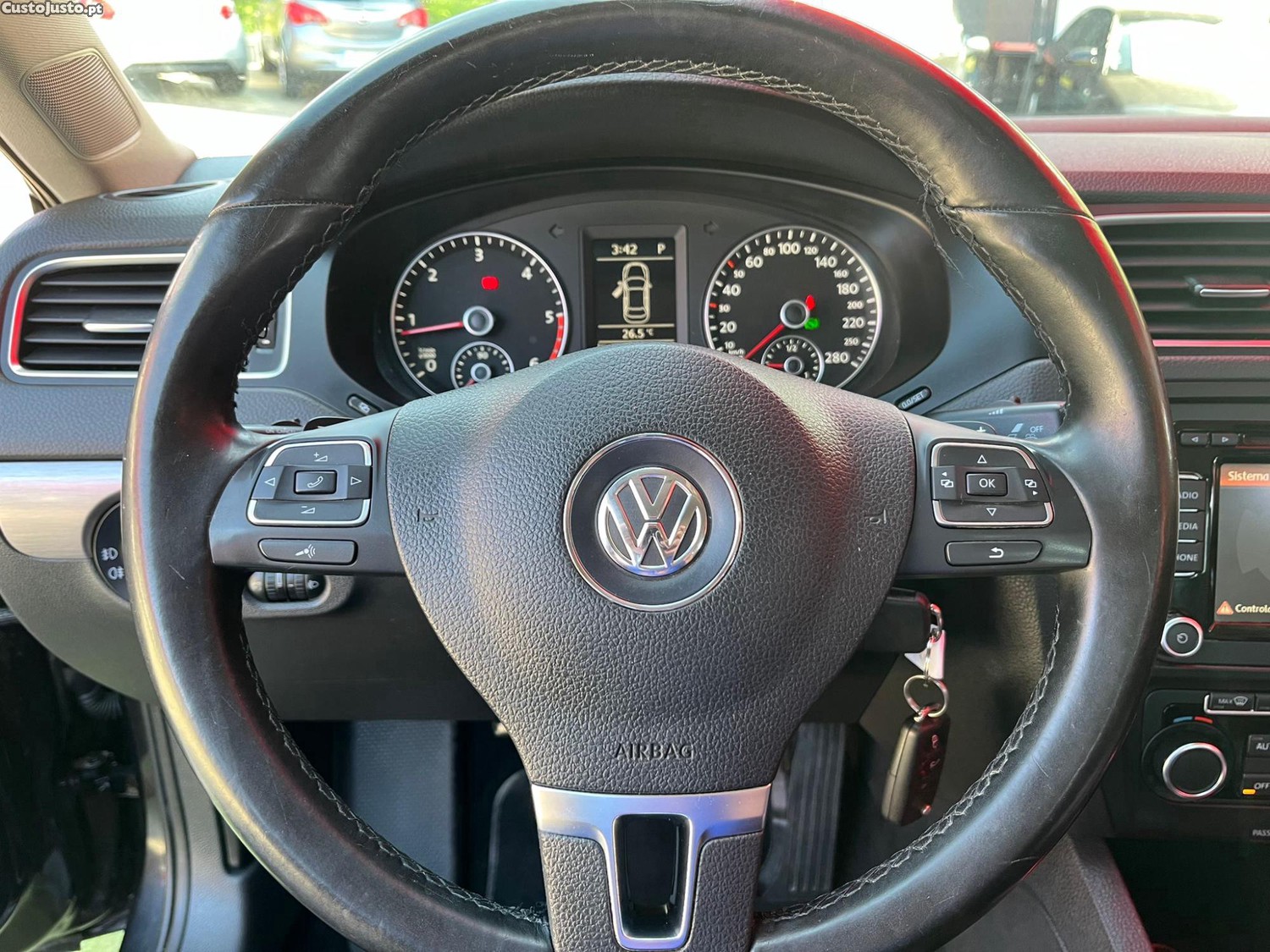 Volkswagen Jetta 1.6 TDI — fotografia 5