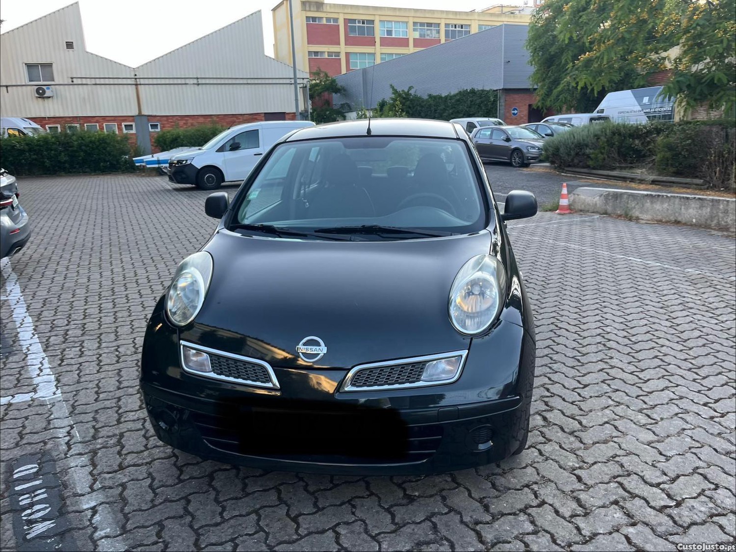 Nissan Micra Confort — fotografia 10