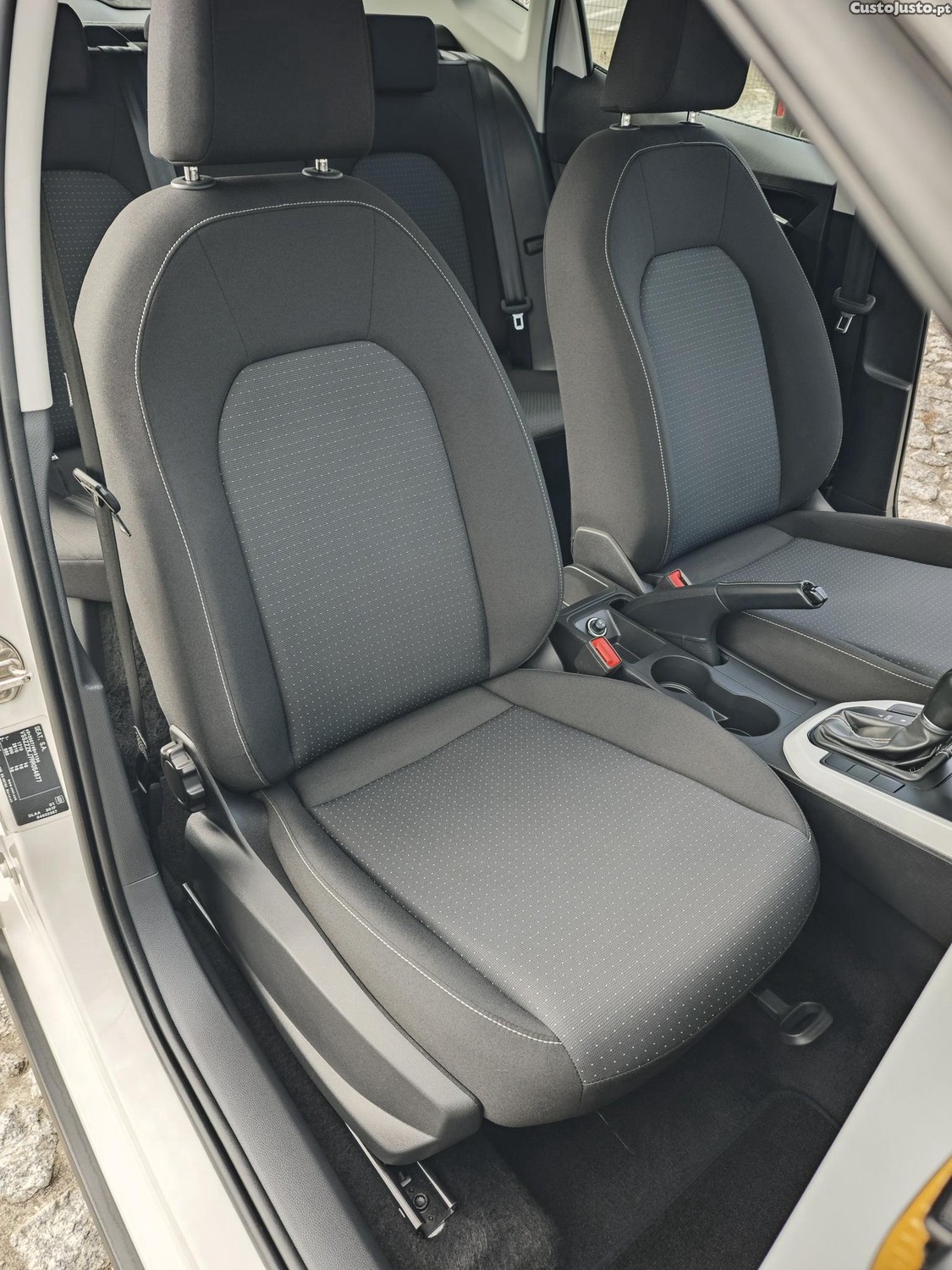 SEAT Arona TSI Style DSG — fotografia 9